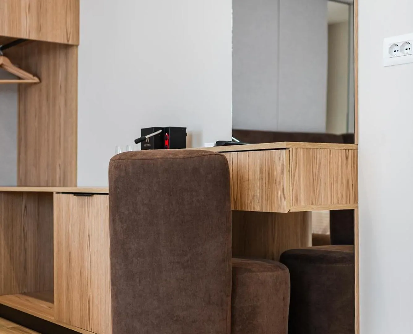 Sea La Vie Suites Golem