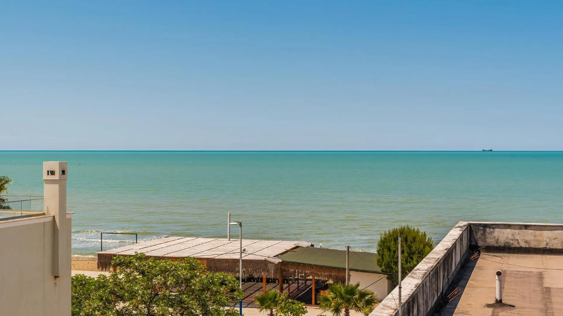 Hotell Sea La Vie Suites Golem