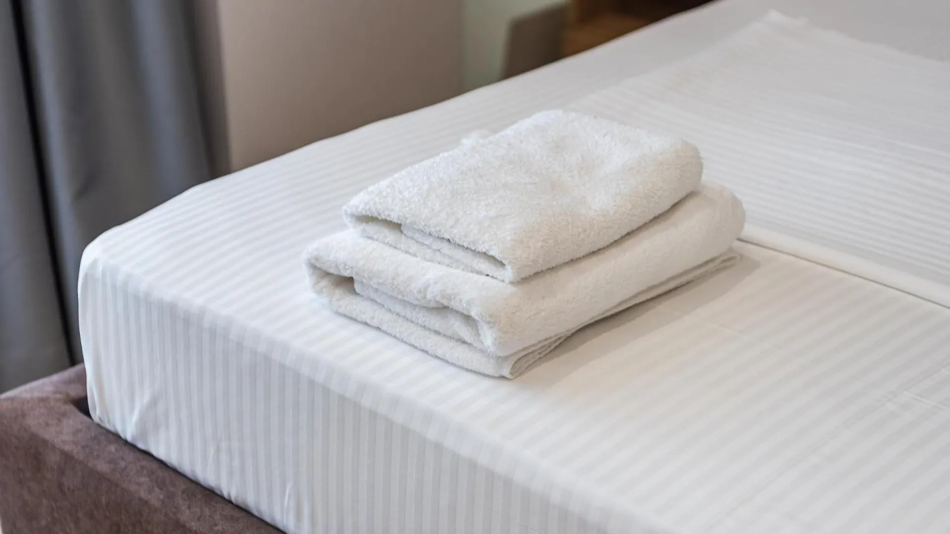 Sea La Vie Suites Golem  Hotel